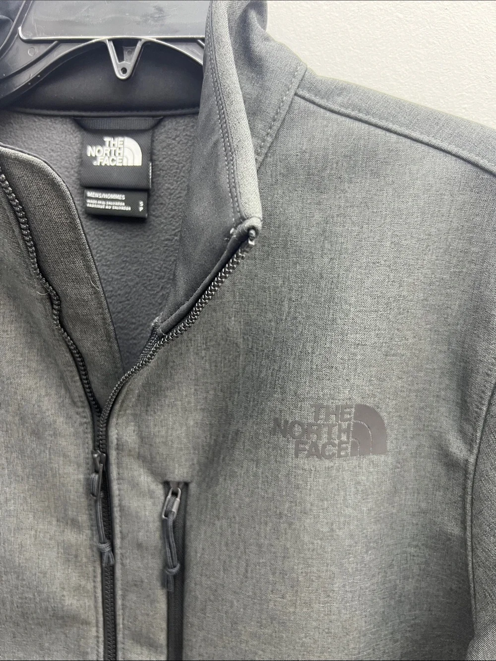 The North Face Men's Dark Gray Lightweight Softshell Jacket
